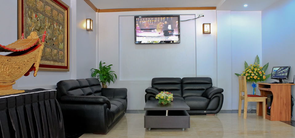 Hotel 7 Mile Yangon Bagian luar foto